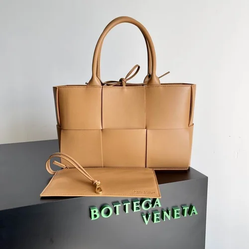 Bottega Veneta Arco Large Tote Bag Original Authentic Shopping