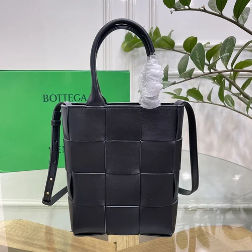 Bottega Veneta Arco Large Tote Bag Original Authentic Shopping
