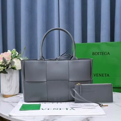Bottega Veneta Arco Large Tote Bag Original Authentic Shopping