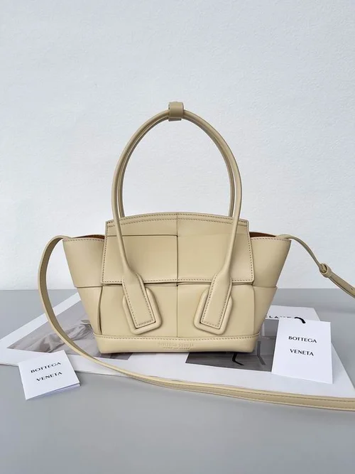 Bottega Veneta Arco Large Tote Bag Original Authentic Shopping