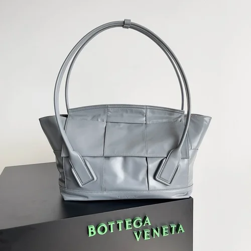 Bottega Veneta Arco Large Tote Bag Original Authentic Shopping