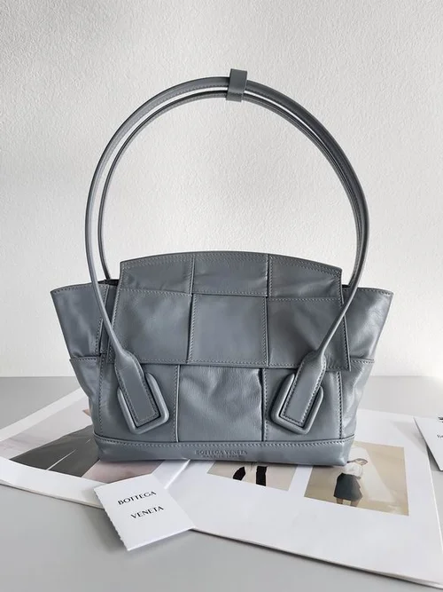 Bottega Veneta Arco Large Tote Bag Original Authentic Shopping