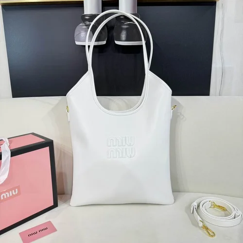 11 Miu Miu Large Tote Bag Women Luxury Matelasse Designer