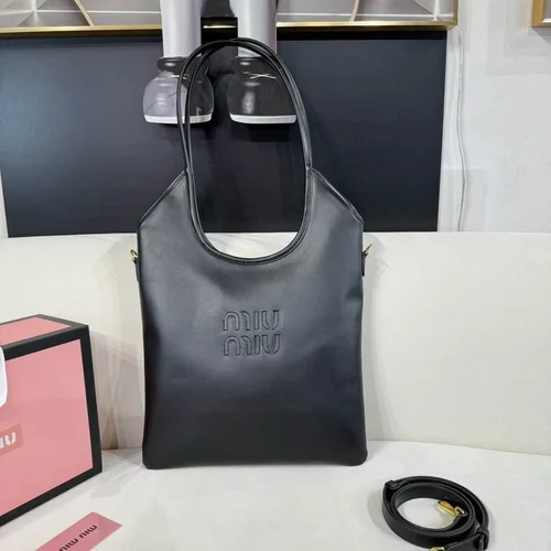 11 Miu Miu Large Tote Bag Women Luxury Matelasse Designer