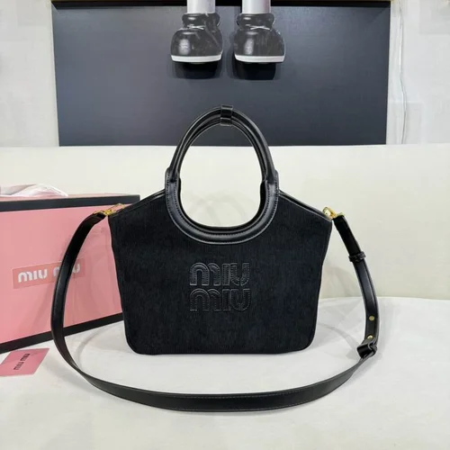 11 Miu Miu Large Tote Bag Women Luxury Matelasse Designer