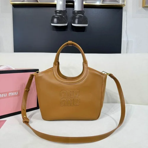 11 Miu Miu Large Tote Bag Women Luxury Matelasse Designer