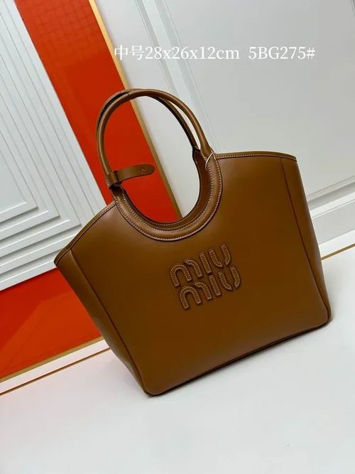 11 Miu Miu Large Tote Bag Women Luxury Matelasse Designer