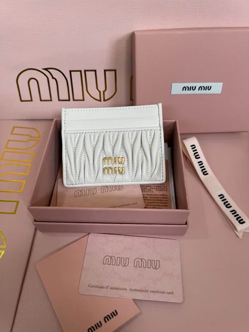 Miu Miu Original Women's Wallet Authentic Matelasse Leather