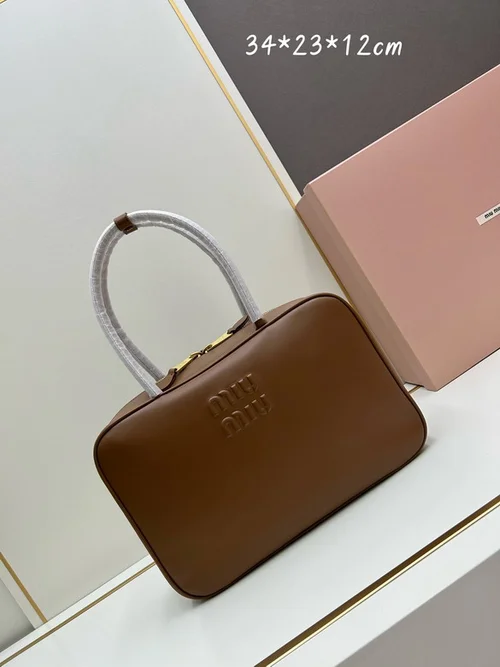 11 Miu Miu Bowling Bag Medium Women Luxury Matelasse Leather