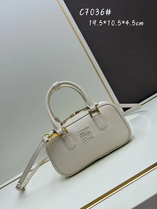 11 Miu Miu Bowling Bag Medium Women Luxury Matelasse Leather