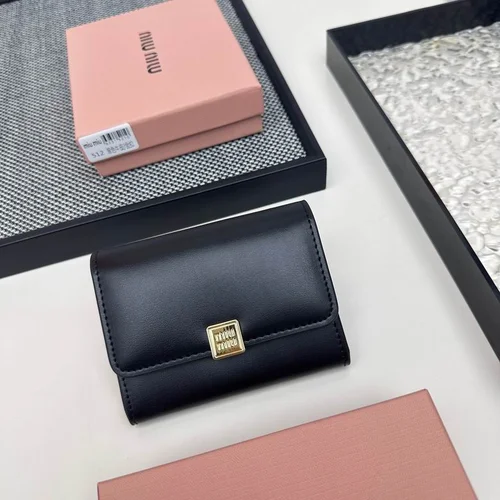 11 Miu Miu Women's Wallet Luxury Matelasse Leather Designer