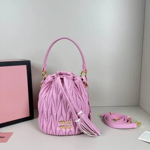 11 Miu Miu Bucket Bag Small Women Luxury Matelasse Leather