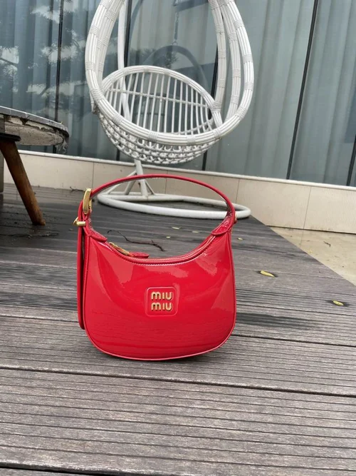 11 Miu Miu Underarm Pouch Small Women Luxury Matelasse