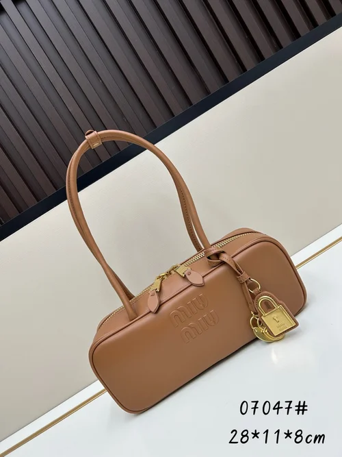 11 Miu Miu Bowling Bag Medium Women Luxury Matelasse Leather