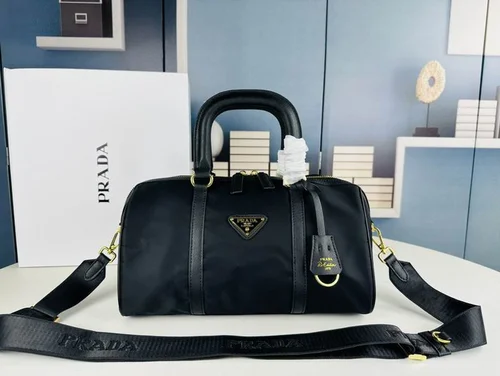 11 Prada Large Travel Bag Weekend Duffel Women Luxury Nylon