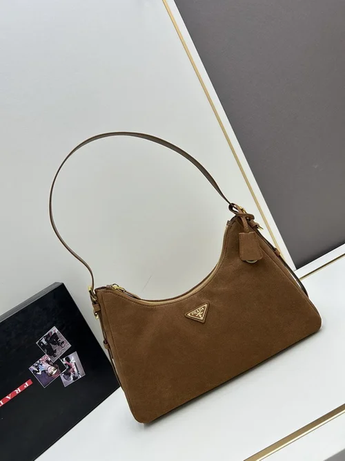 11 Prada Crescent Moon Bag Women Luxury Padded Re-Nylon