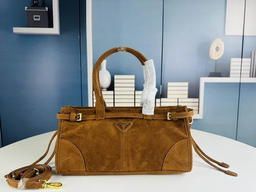 11 Prada Basket Bag Medium Women Luxury Raffia Designer