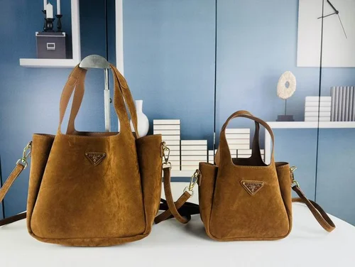 11 Prada Basket Bag Medium Women Luxury Raffia Designer