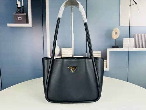 11 Prada Basket Bag Medium Women Luxury Raffia Designer