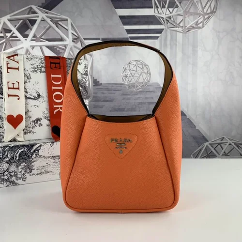 11 Prada Basket Bag Medium Women Luxury Raffia Designer