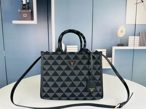 11 Prada Large Tote Bag Women Luxury Saffiano Designer