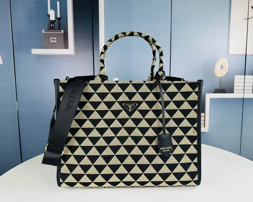 11 Prada Large Tote Bag Women Luxury Saffiano Designer