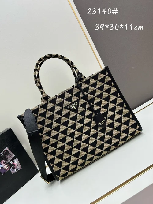 11 Prada Large Tote Bag Women Luxury Saffiano Designer