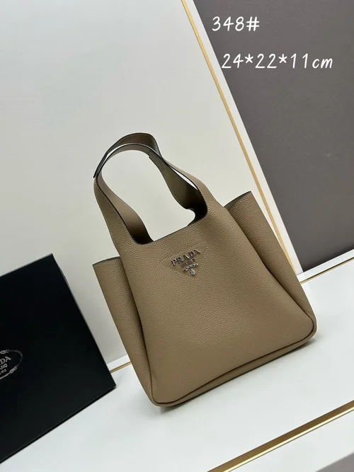 11 Prada Large Tote Bag Women Luxury Saffiano Designer