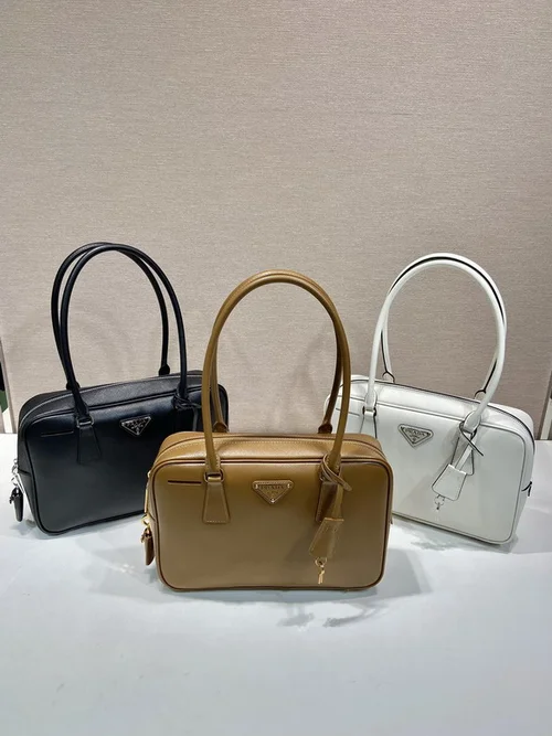 Prada Original Vintage Re-Edition Bag Authentic Nylon