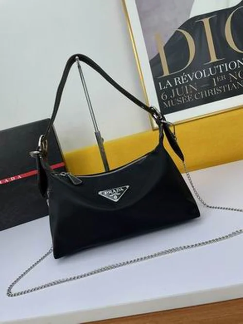 11 Prada Hobo Bag Medium Women Luxury Re-Nylon Designer