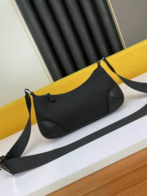 11 Prada Hobo Bag Medium Women Luxury Re-Nylon Designer