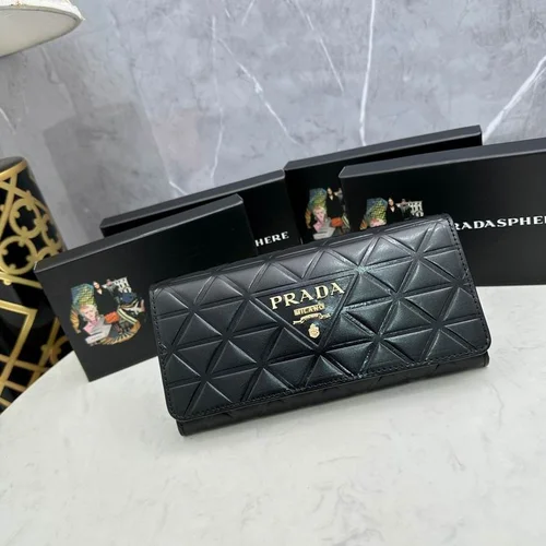 11 Prada Handbag Wallet On Chain Women Luxury Saffiano