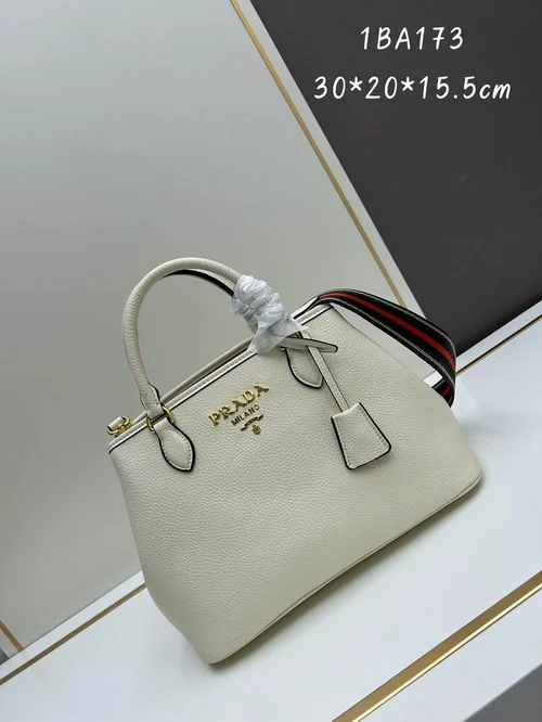 11 Prada Women's Designer Handbags Luxury Saffiano Collection