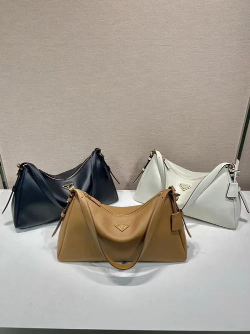 Prada Original Underarm Pouch Authentic Saffiano Leather Luxury