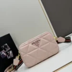 11 Prada Messenger Bags Medium Women Luxury Saffiano