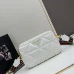11 Prada Messenger Bags Medium Women Luxury Saffiano