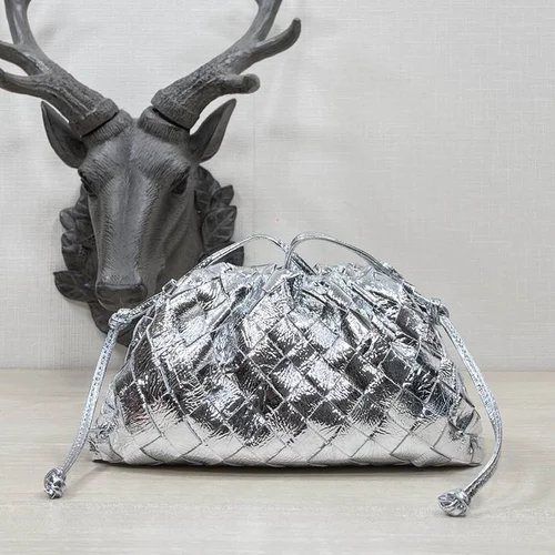 Bottega Veneta The Pouch Clutch Original Authentic Evening Luxury