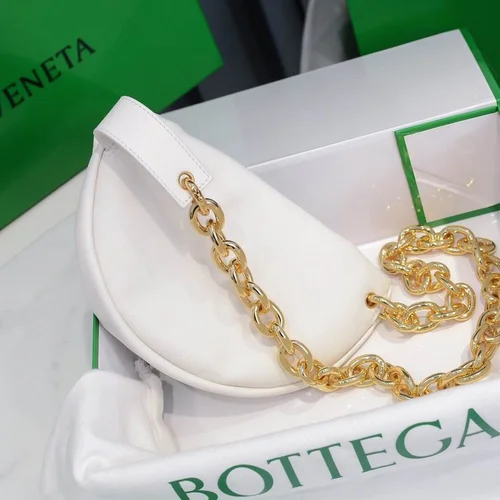 Bottega Veneta The Pouch Clutch Original Authentic Evening Luxury