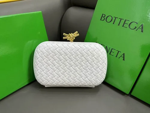Bottega Veneta The Pouch Clutch Original Authentic Evening Luxury
