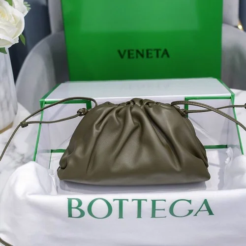 Bottega Veneta The Pouch Clutch Original Authentic Evening Luxury