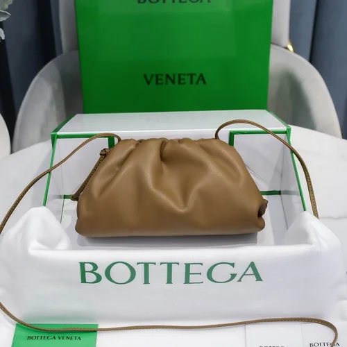 Bottega Veneta The Pouch Clutch Original Authentic Evening Luxury