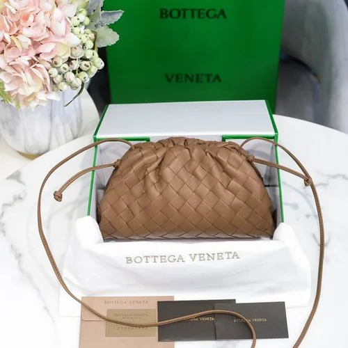 Bottega Veneta The Pouch Clutch Original Authentic Evening Luxury