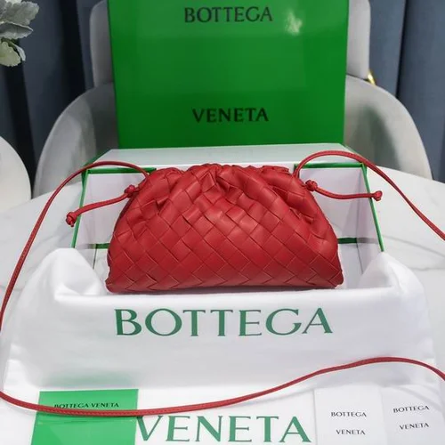 Bottega Veneta The Pouch Clutch Original Authentic Evening Luxury