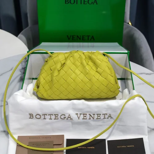 Bottega Veneta The Pouch Clutch Original Authentic Evening Luxury