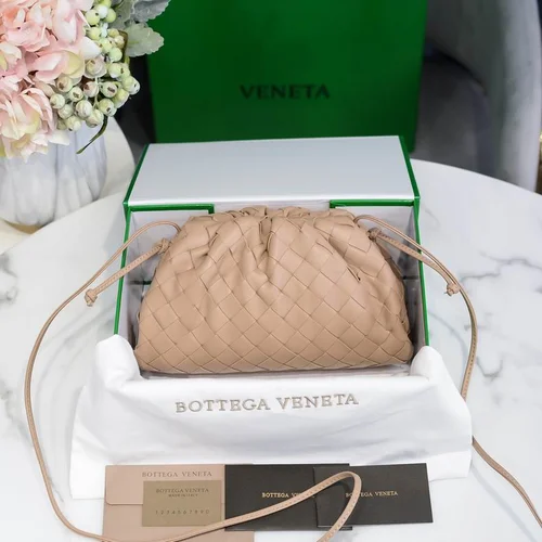 Bottega Veneta The Pouch Clutch Original Authentic Evening Luxury