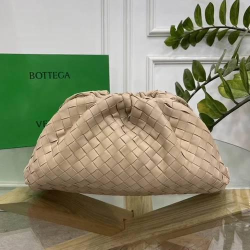 Bottega Veneta The Pouch Clutch Original Authentic Evening Luxury