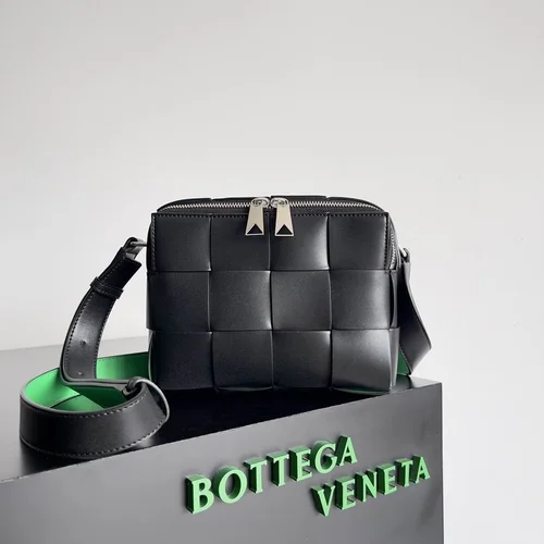 Bottega Veneta Shoulder Bag Medium Original Authentic Women Luxury