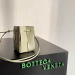 Bottega Veneta Original Bucket Bag Authentic Drawstring Luxury Leather