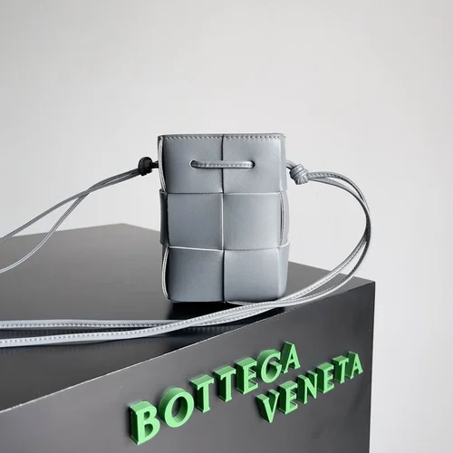 Bottega Veneta Original Bucket Bag Authentic Drawstring Luxury Leather