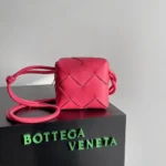 Bottega Veneta Camera Bag Small Crossbody Original Authentic Luxury